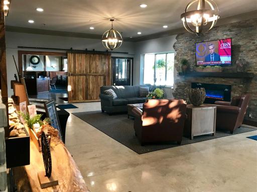 American Inn North Kansas City - Housity