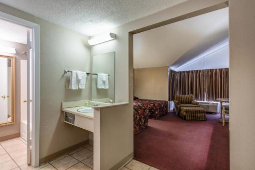 Green Valley Motel - Housity