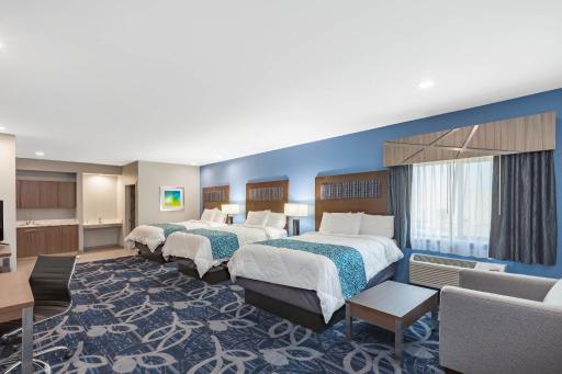 Baymont by Wyndham Houston Hobby Airport - Housity