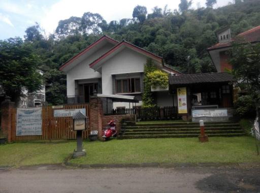Villa Triniti Blok i-35 - Housity