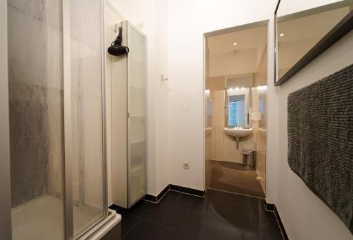 Planet Berlin City Apartments - Housity