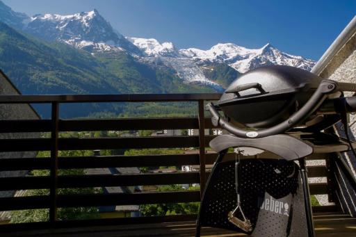 Apartment Les Avouilles Close to Chamonix Mont Blanc - Housity