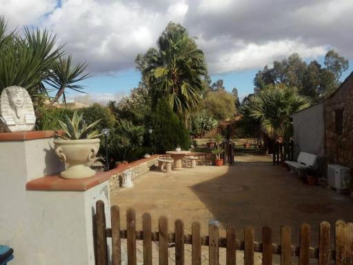 La collina delle ginestre - Housity