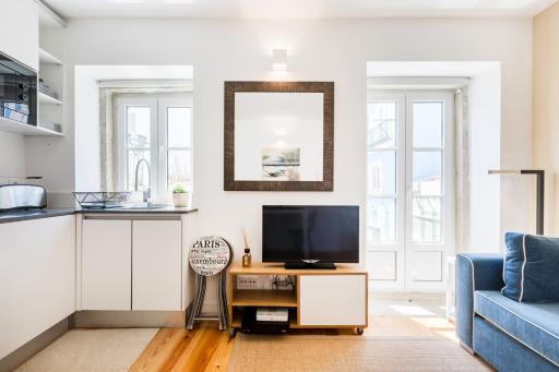 Santana Apartment by Sublime Houses - Housity