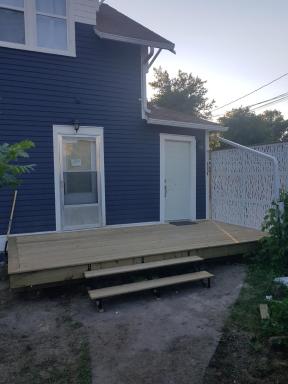 Duplex with a View - Housity