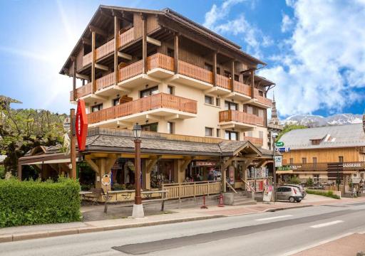 Les Aiguilles De Warens - Housity
