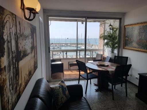 Lydia's Port Nautic & Beach - Housity