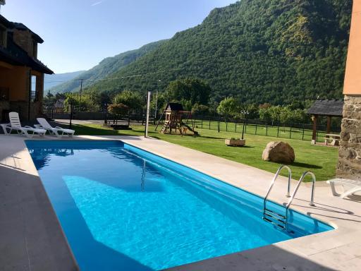 Apartamentos Rurales L´Abiseu - Housity