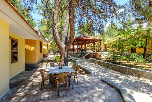 Platres Valley Houses - Housity