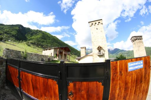 Old Mestia - Housity