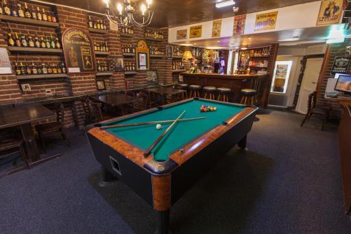 Travel Hotel Amsterdam - Housity