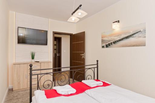 Pokoje Go?cinne Krzy? - Housity