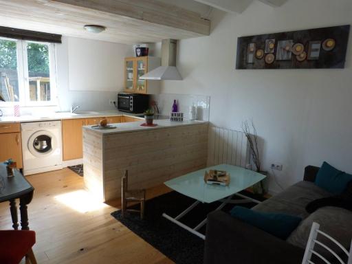 APPART D'HOTES BRIVE OUEST (USSAC) - Housity
