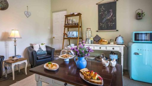 Vicarage View Cottage - Housity