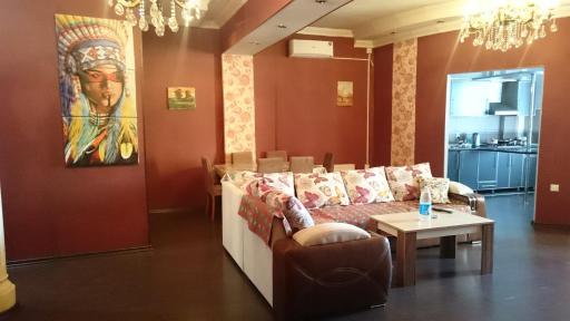 Apartment on Xudu Məmmədov 36 - Housity