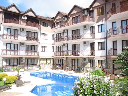 Templum Yovis Apartments - Housity