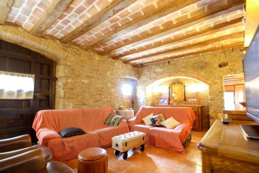Sistach Rentals Casa Colomers - Housity
