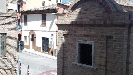 Gli Angeli - Housity