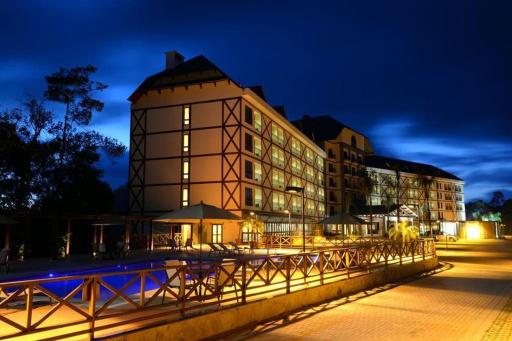 Flat em Pedra Azul - Housity