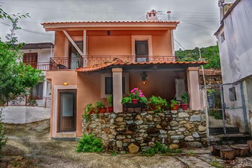 Tsagas House - Housity