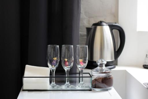 Avenue Apartments - Housity