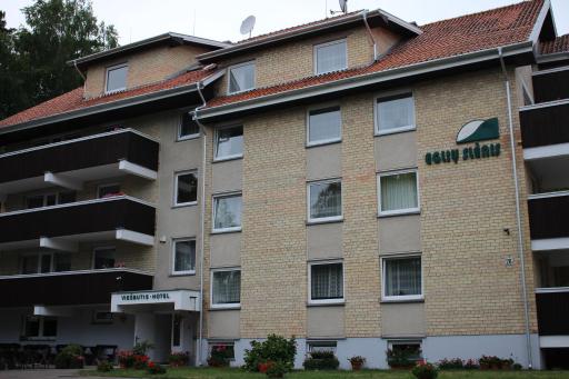 Egliu Slenis - Housity