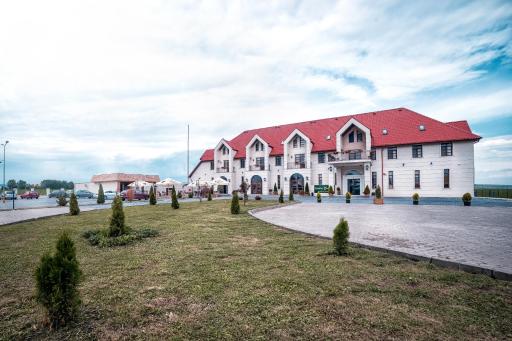 The Frontier Hotel - Housity