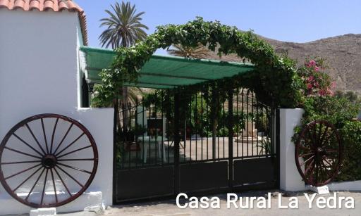 Casa Rural La Yedra - Housity