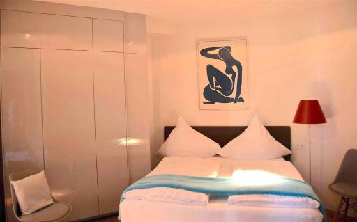 Exklusive 2-Zimmer-Wohnung am Schloss Bensberg - Housity