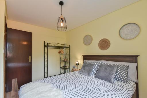 Clerigos Old Town Apartment - Housity