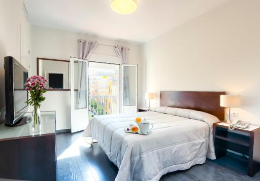 Hotel Madrid de Sevilla by SHS - Housity