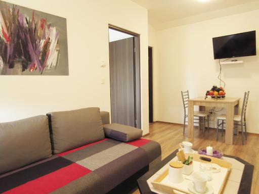 Apartment & Room Renee - Housity