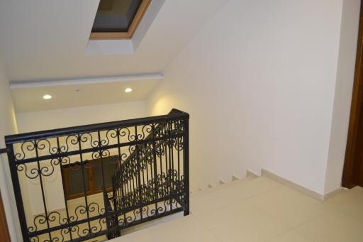 2110 Apartments - Housity