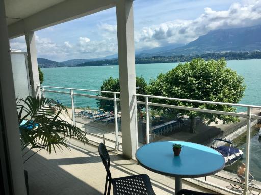 Escapade au bord du lac du Bourget - Housity