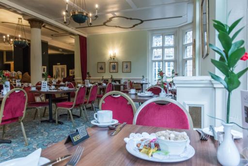 Cairn Hotel - Housity