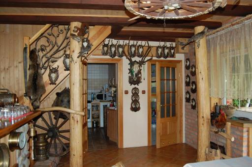 Domek myśliwski - Housity