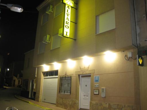 Hostal Alvaro I - Housity