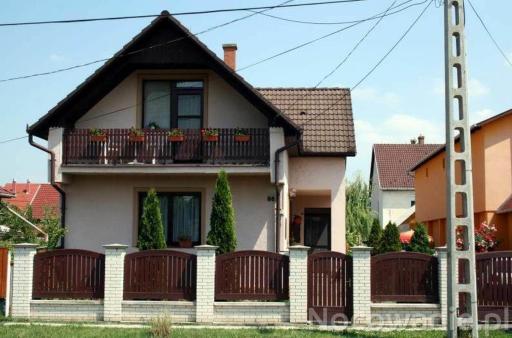 Sunny Vendégház - Housity