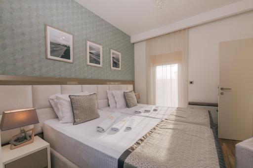 Villa Royal Apartments - Housity