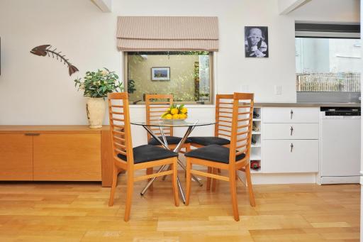 Salisbury Apartment - Christchurch Holiday Homes - Housity