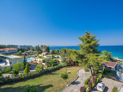 Aegean Residence - F & B Summer Collection - Housity