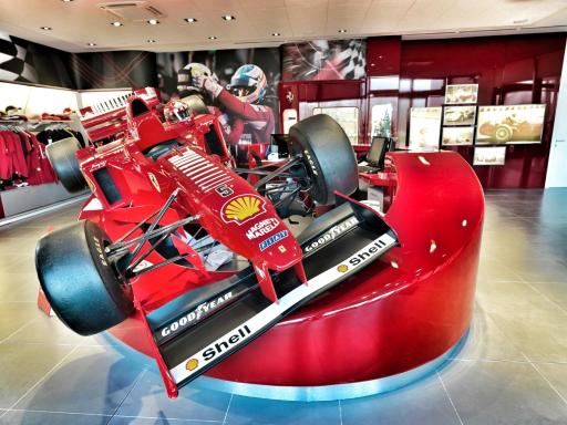 Hotel Maranello Village - Housity