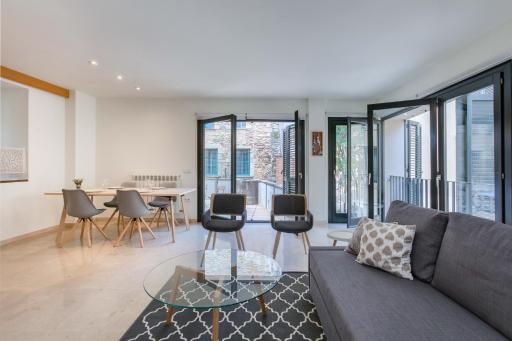 Flateli Pou Rodó 1 - Housity