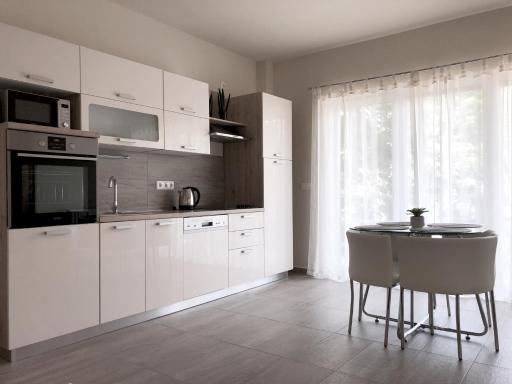 Exclusive Home - Housity