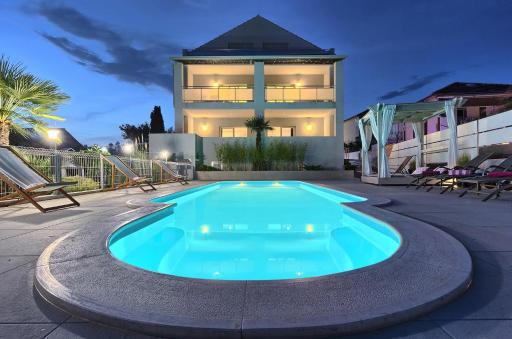 Villa Anadi - Housity