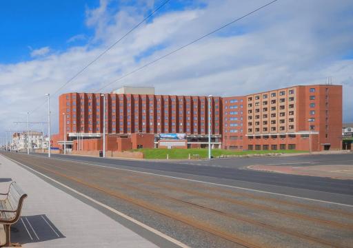 Grand Hotel Blackpool - Housity
