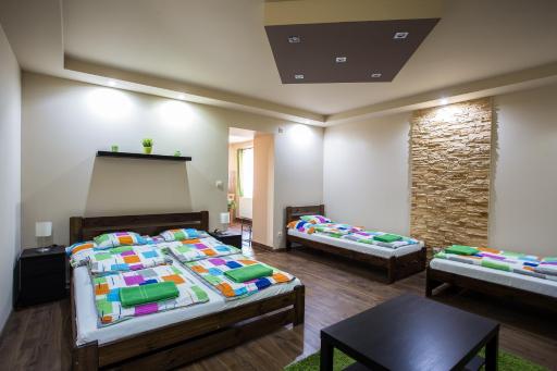 Türkiz Apartman - Housity