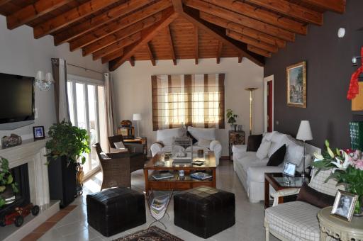 Welcome Inn Nerja guest house Luxury Bed & Breakfast - Housity