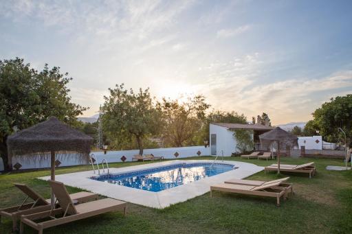 Hotel Cortijo del Arte - Caminito del Rey - Housity