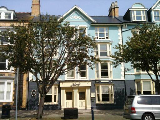 Harry's Hotel & Restaurant - Housity